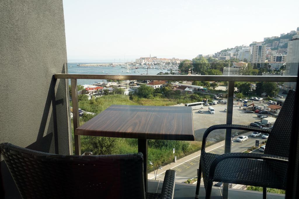 Budva Bay Breeze Apartments Екстер'єр фото