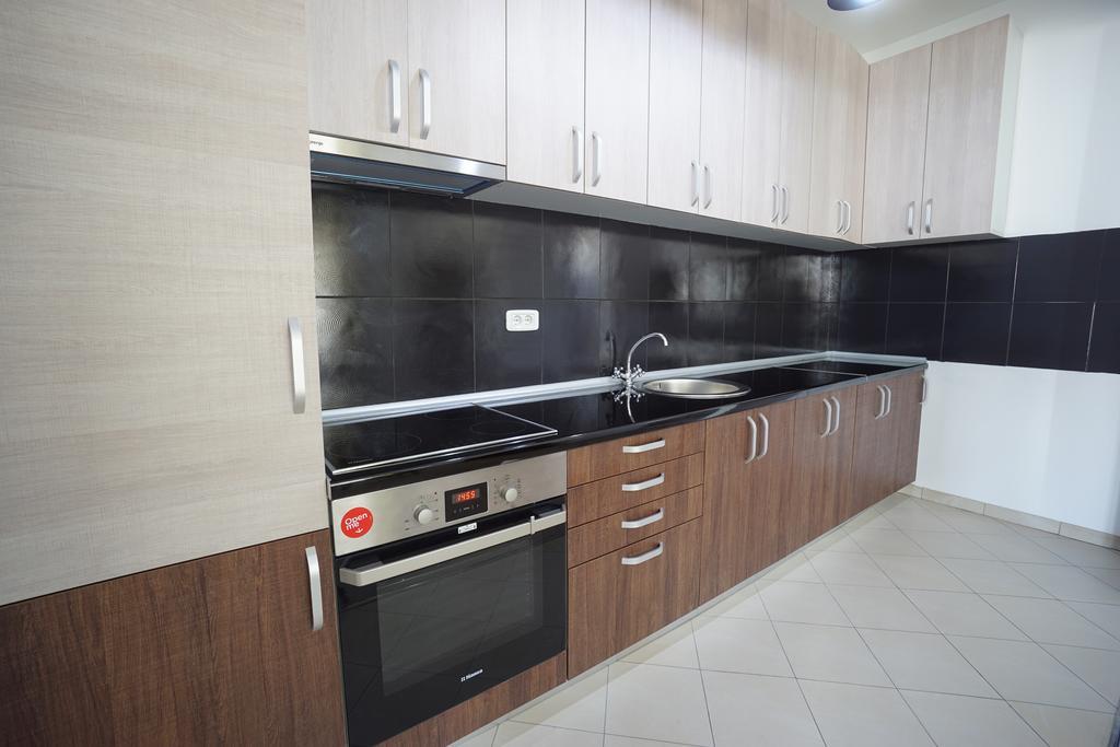 Budva Bay Breeze Apartments Екстер'єр фото