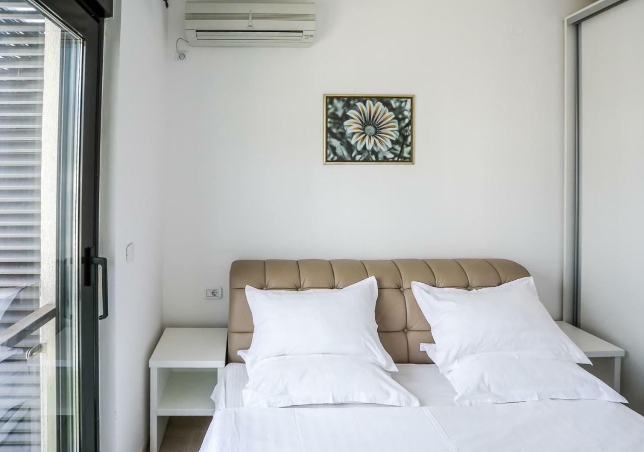 Budva Bay Breeze Apartments Екстер'єр фото